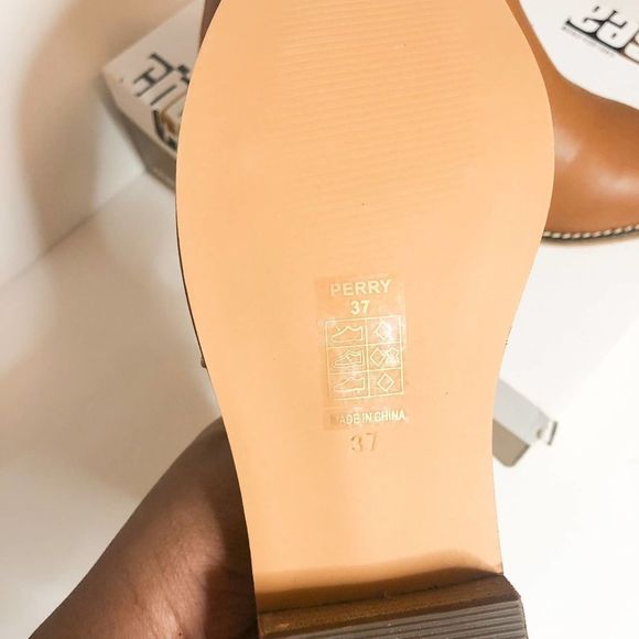 ModCloth Making The Cut Bootie - Picture 4 of 5